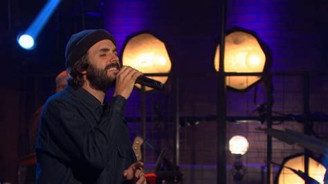Après une année de recul, Alex Nevsky revient avec une nouvelle chans.